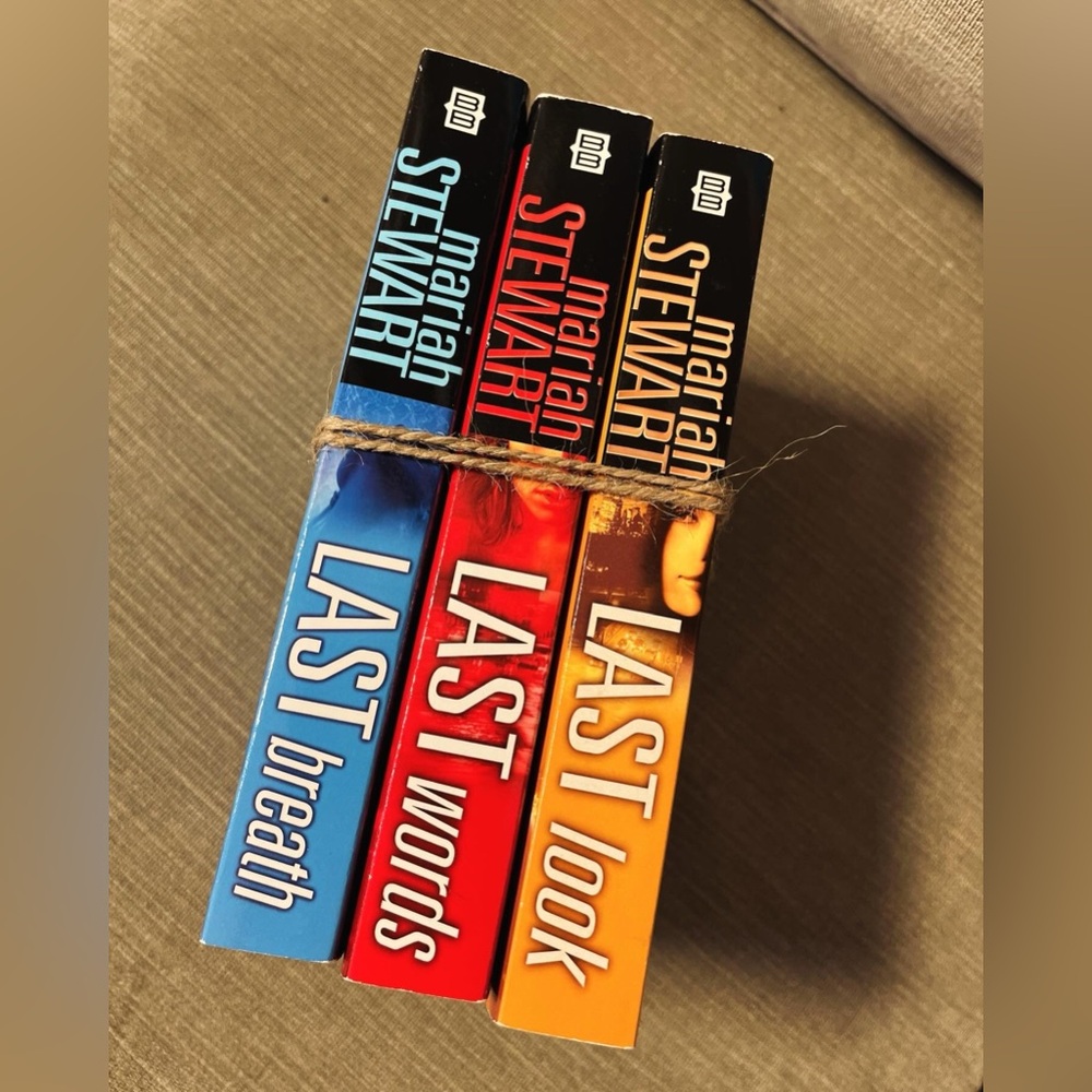 Last (3 book series) by Mariah Stewart Romance Suspense